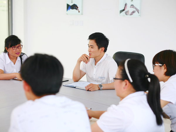 會(huì)議現(xiàn)場2.jpg